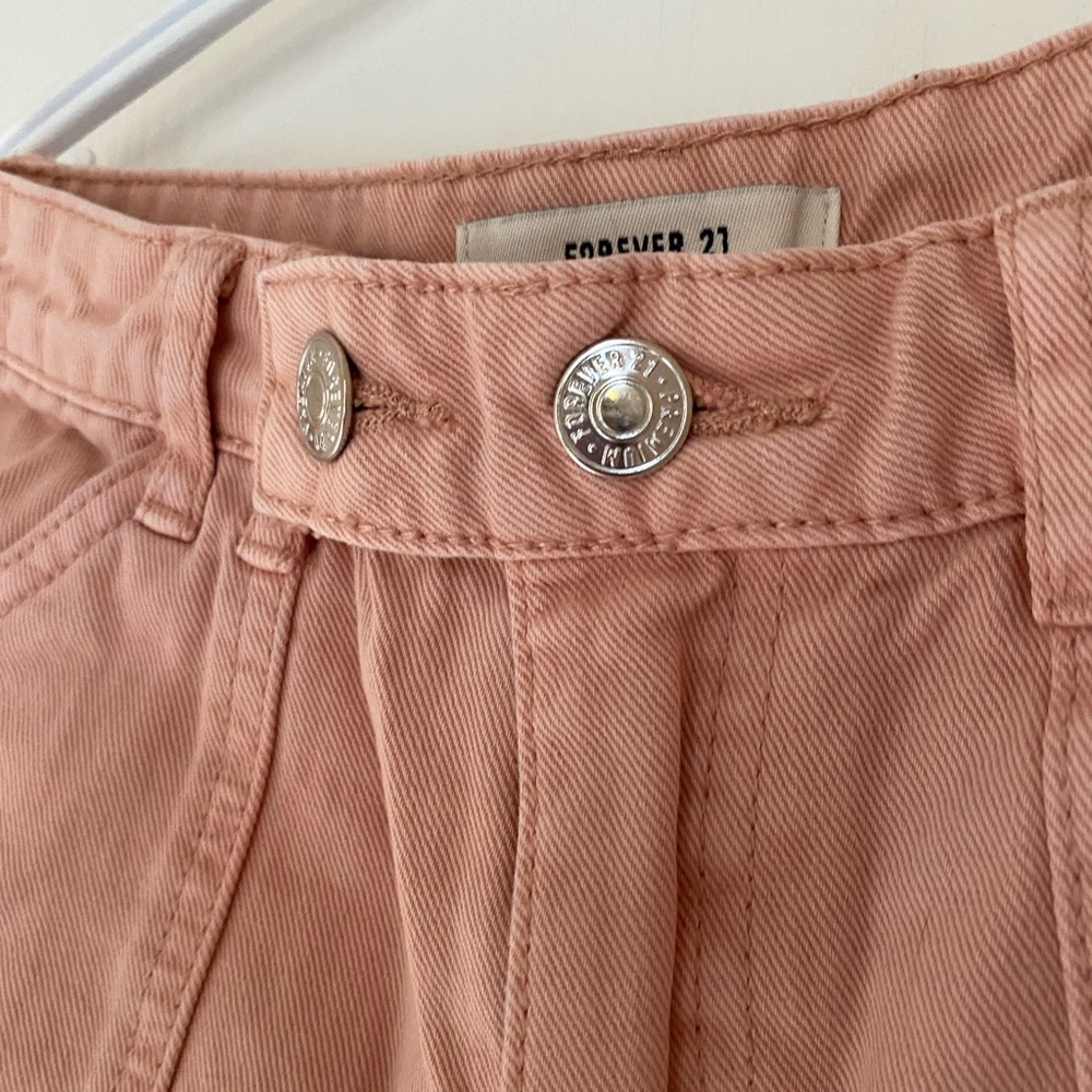 ✨SALE✨ (NWOT) Forever 21 Pink Jeans